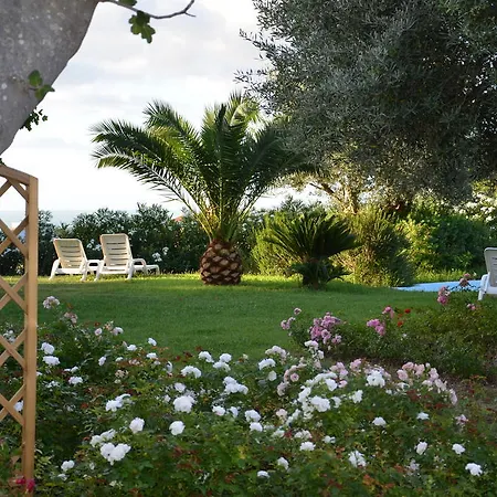 乡村民宿 Borgo Rosso 锡罗洛