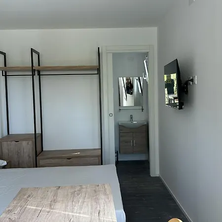 Borgo Rosso * 锡罗洛