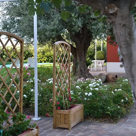 Borgo Rosso Landhaus Sirolo