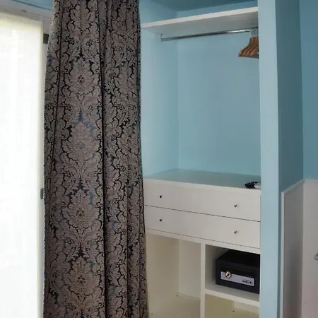 Borgo Rosso Landhaus *