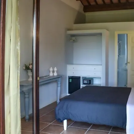 Borgo Rosso * Sirolo