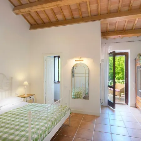 Borgo Rosso Landhaus *